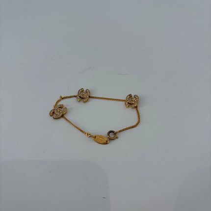 Bracelet Chanel Triple CC plaqué or & strass