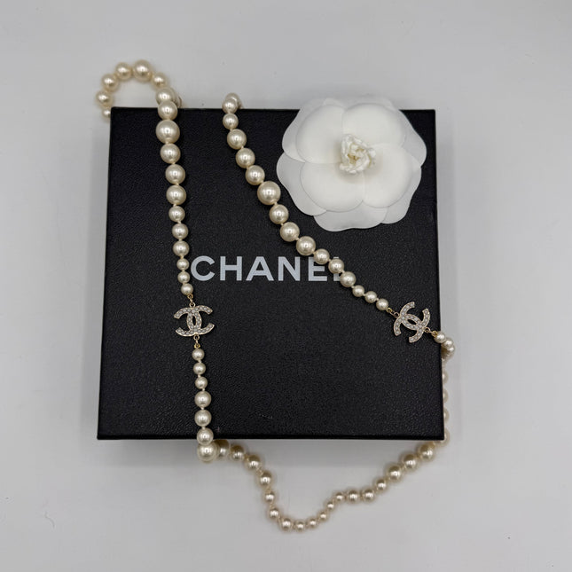 Sautoir Chanel perles