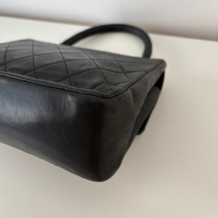 Sac Chanel vintage top handle noir