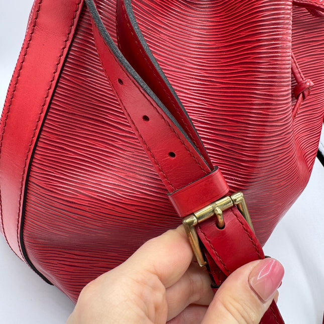 Sac Louis Vuitton Noé PM Épi Rouge