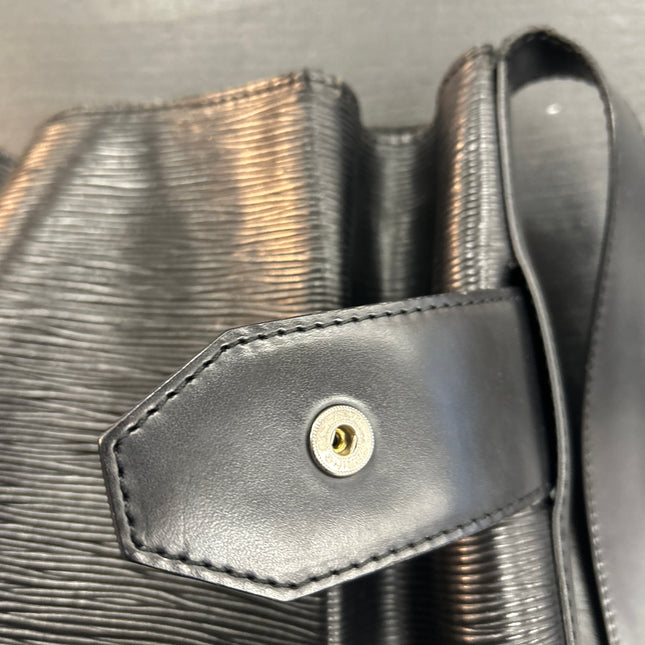 Sac Louis Vuitton Twist Bucket