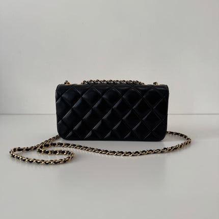 Petit sac chanel à rabat noir