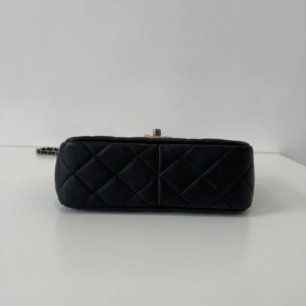 Mini Sac Chanel timeless Coco clips noir