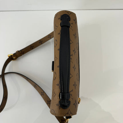 Pochette Métis Louis Vuitton Monogram reverse