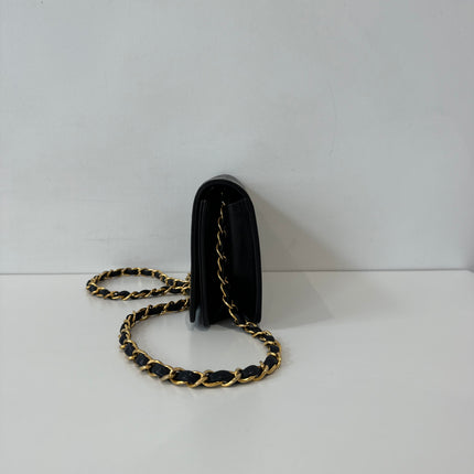 Sac Chanel vintage mademoiselle pm noir