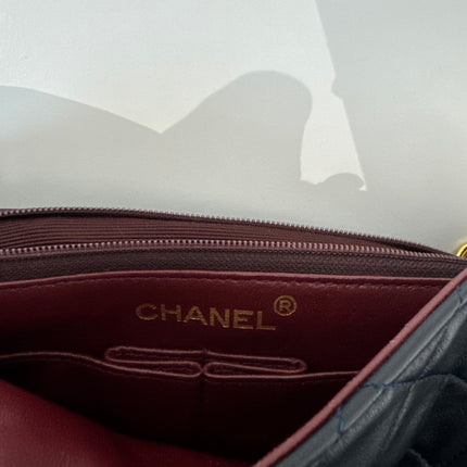 Sac Chanel Timeless vintage 20cm marine