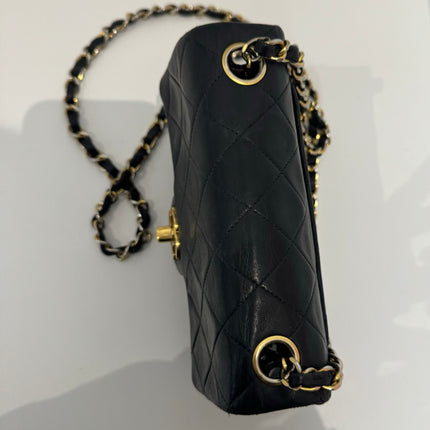 Sac Chanel Timeless Mini Square Noir