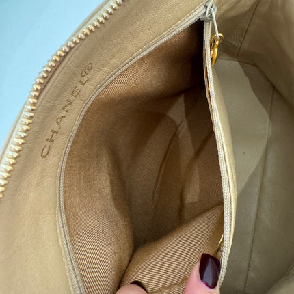 Sac Chanel shopping épaule beige